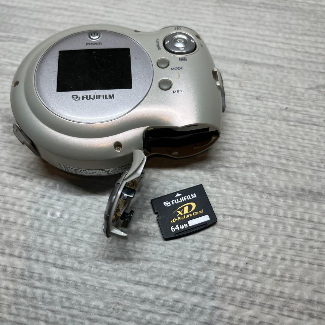 【希少】富士フイルム　デジタルカメラ　Q1 4.0lr FUJIFILM