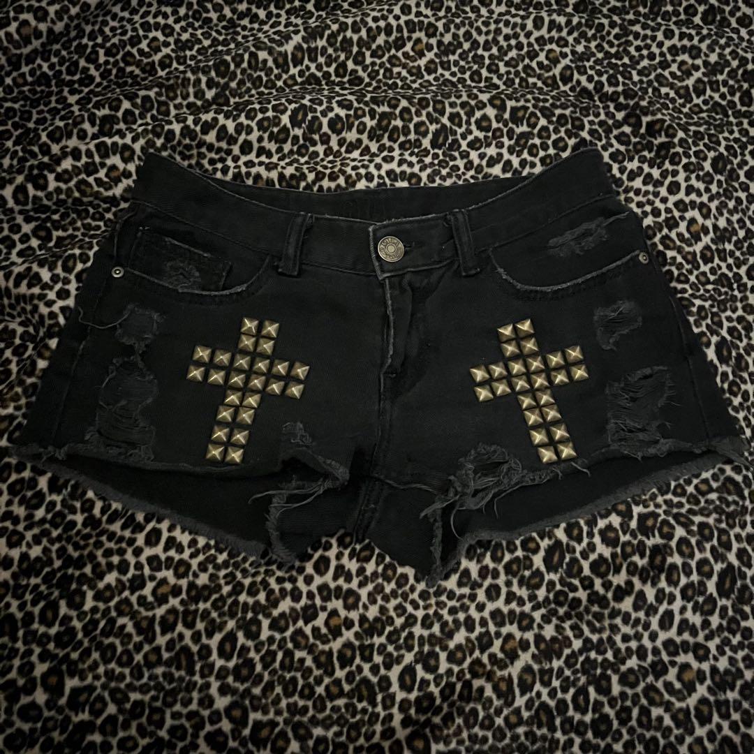 GARULA 黒 ショートパンツ スタッズ付きポケット 平成ギャル
