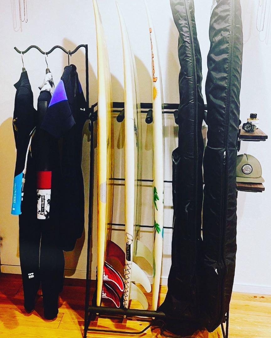 本格アイアンウッドのサーフボードラック&ウェットラック&2段シェルフ