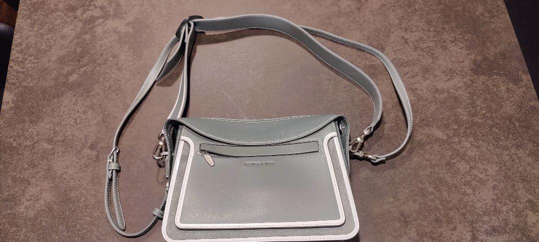 CHARLES & KEITH 2Wayトートバッグ
