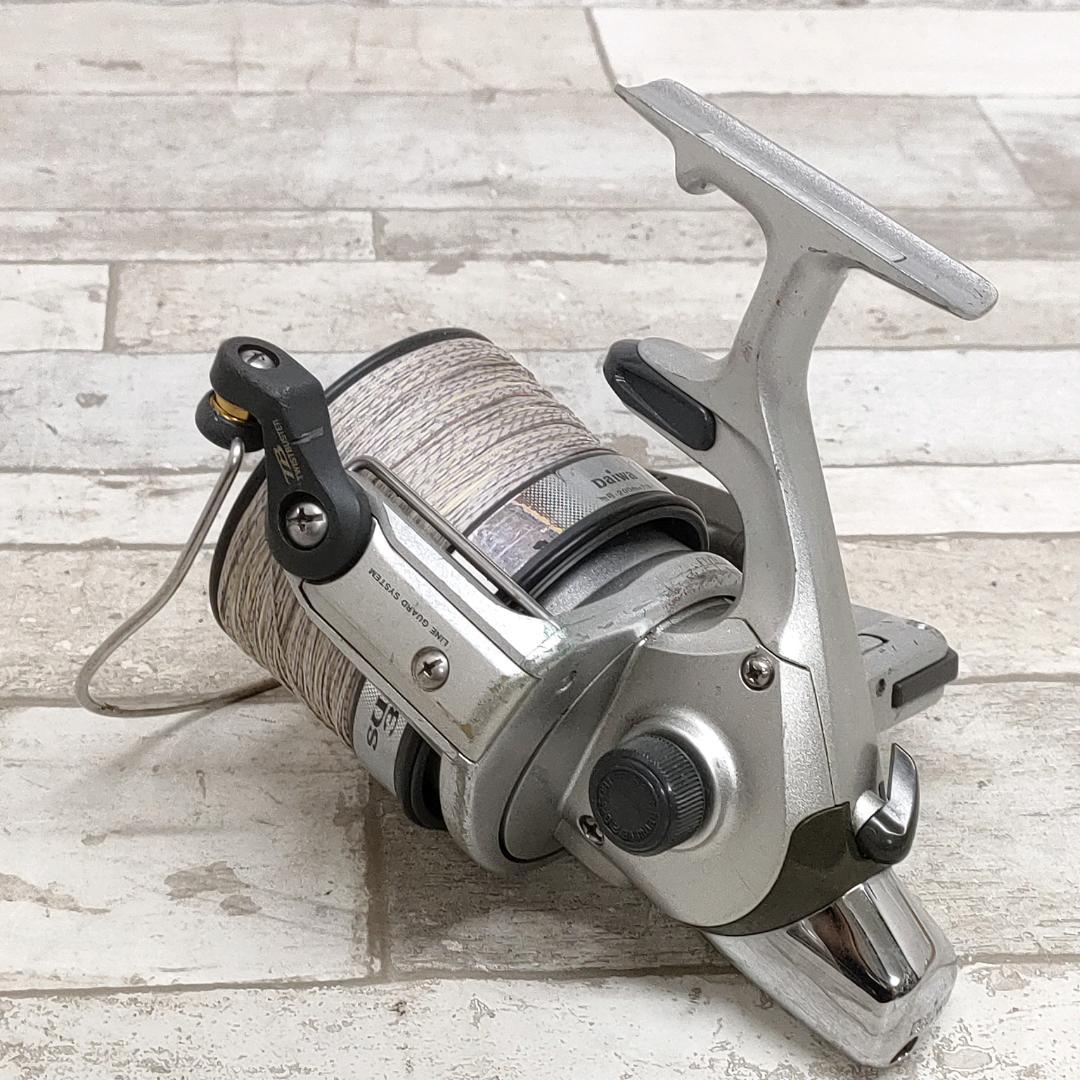 F104 ダイワ スピニングリール SURF-S 35A 投げ釣り
