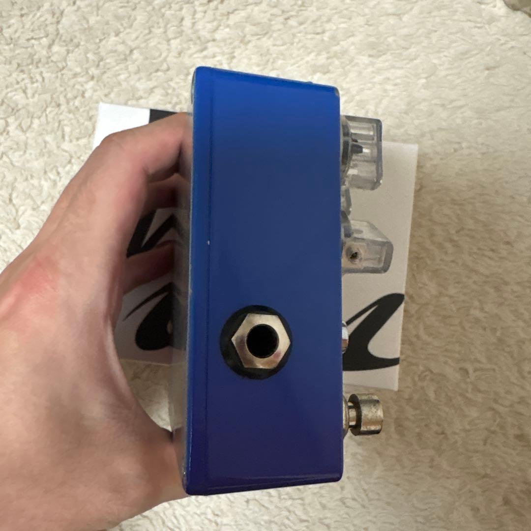 ベースエフェクター目立った傷や汚れなし