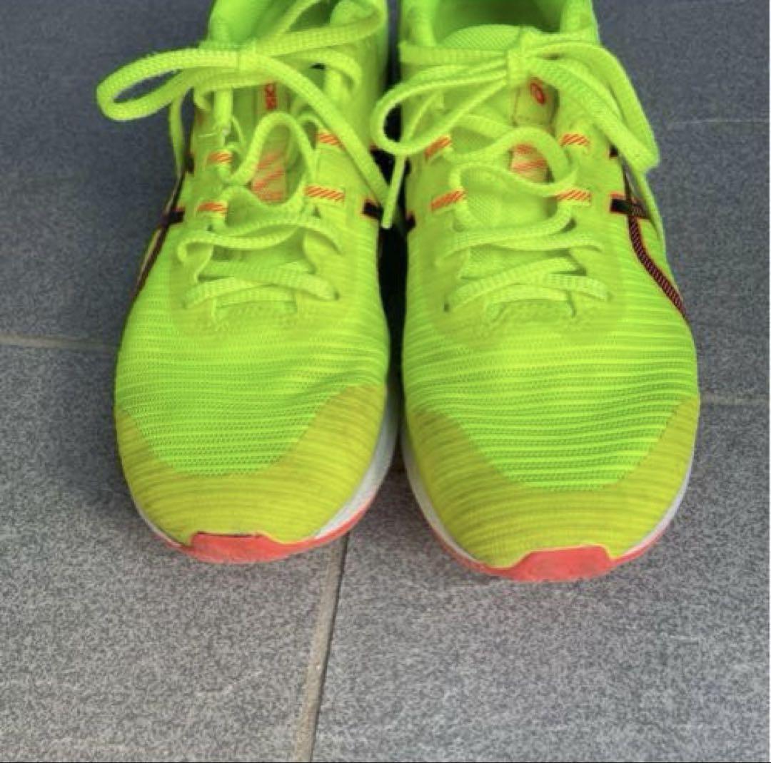 着用回数少なめ！！asics スーパーレーサー 2025年モデル