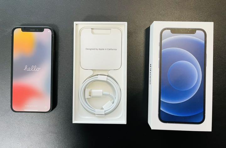ルカリ iPhone 12 mini SIMフリー 3mtD7-m28801016244 ╏しておりま