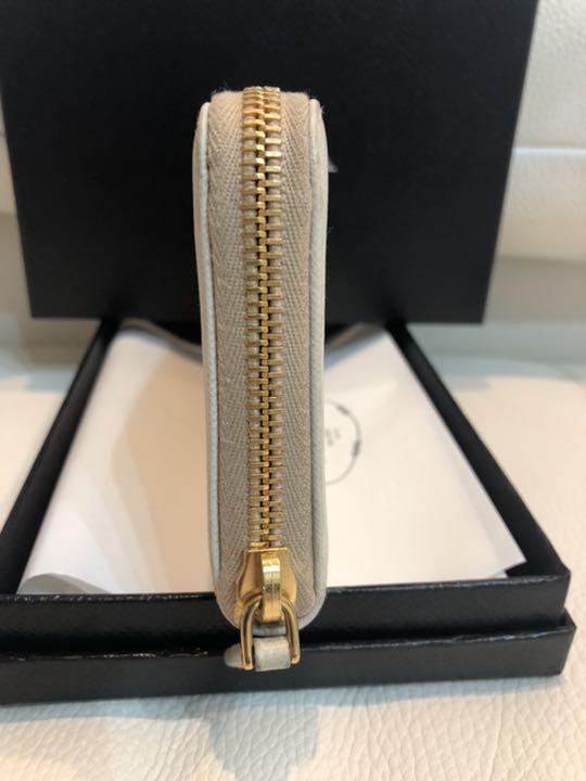 レディース∤ プラダ サフィアーノ ミニ財布 美品 mMnfx-m28805334468 PRADA ラウンドファスナー ㊯にシリアル