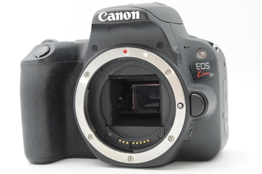 ☆ほぼ新品⑥☆SALE☆ Canon EOS Kiss x9 ダブルレンズ