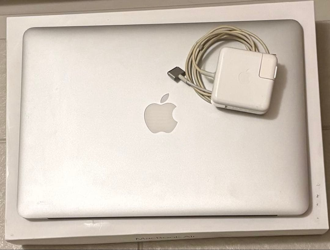 せな様【液晶NG】Intel MacbookAir 13 8GB/256GB