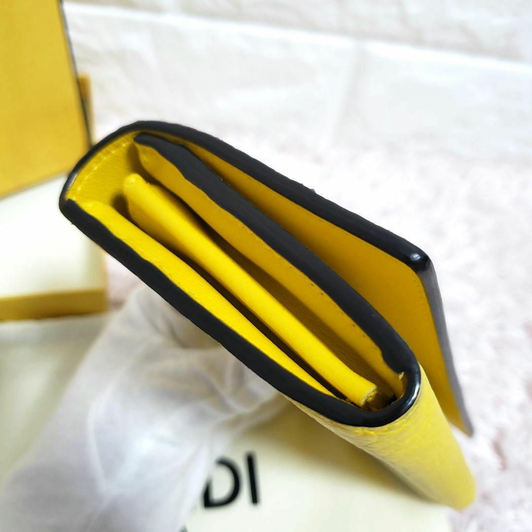 FENDI フェンディ ターンロック セレリア ピーカブー イエロー 長財布