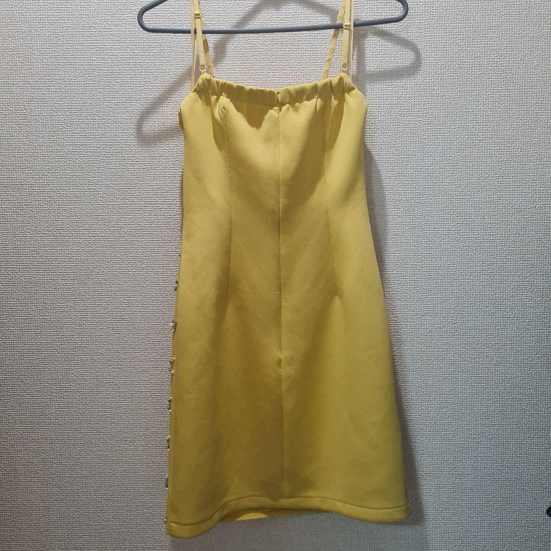 ビーズ装飾イエロードレス　Mサイズ