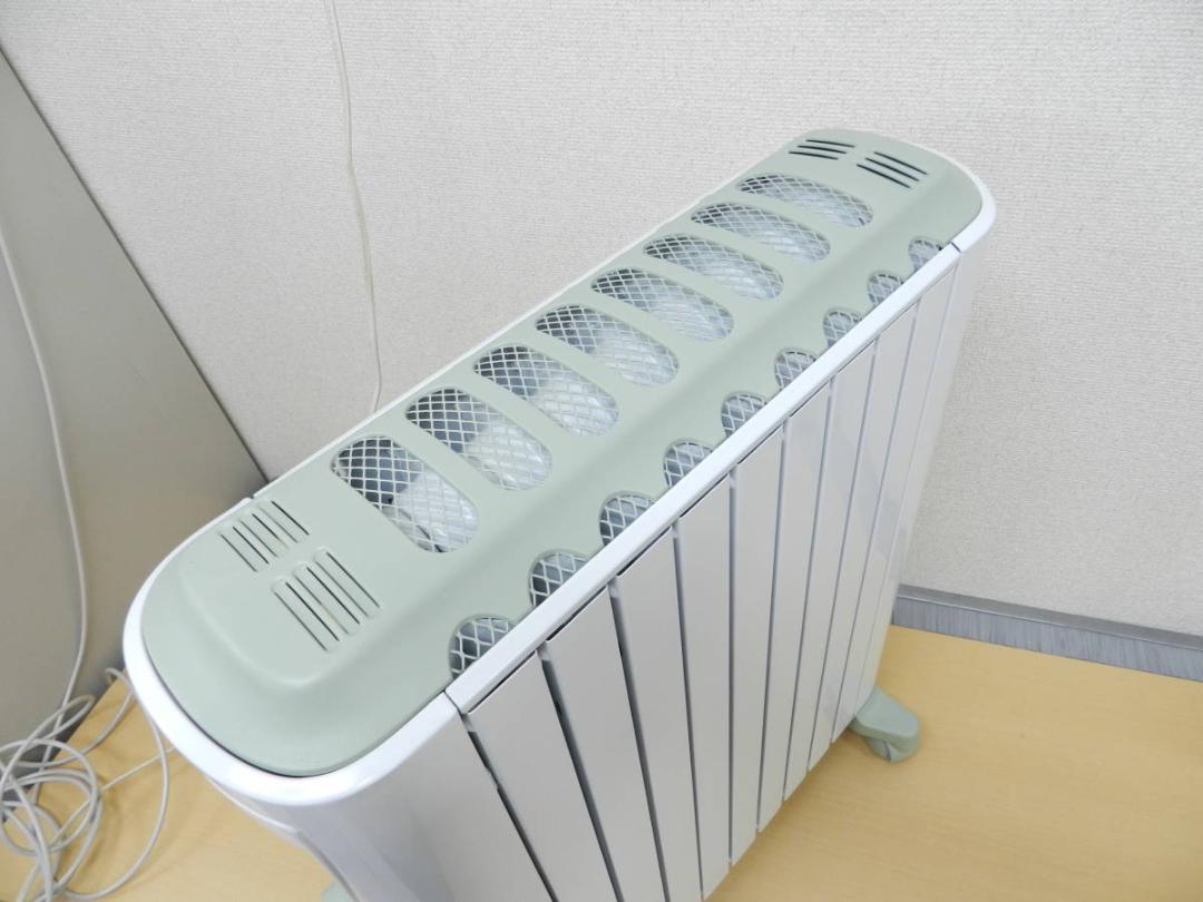 デロンギ オイルヒーター RHJ75V0915-GR リモコン付き10-13畳用 - メルカリ デロンギ オイルヒーター RHJ75V0915-GR リモコン付き10-13畳用 - メルカリ