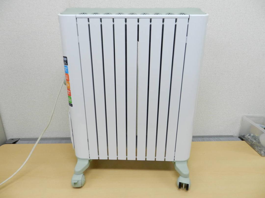 デロンギ オイルヒーター RHJ75V0915-GR リモコン付き10-13畳用 - メルカリ デロンギ オイルヒーター RHJ75V0915-GR リモコン付き10-13畳用 - メルカリ