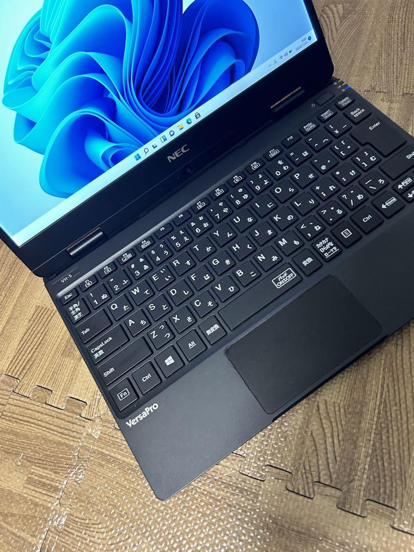 美品 高性能ノートPC i5 8世代 NEC versaPro VKT13H-4