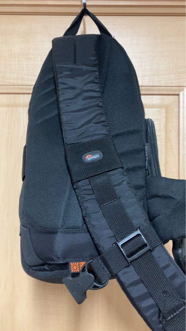 未使用　Lowepro ロープロ　スリングショット 102AW