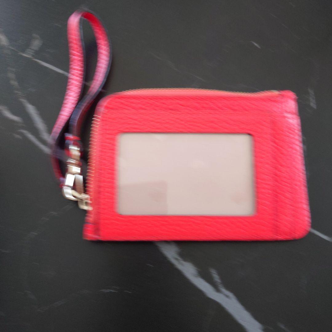 kate spade レッド パスケース