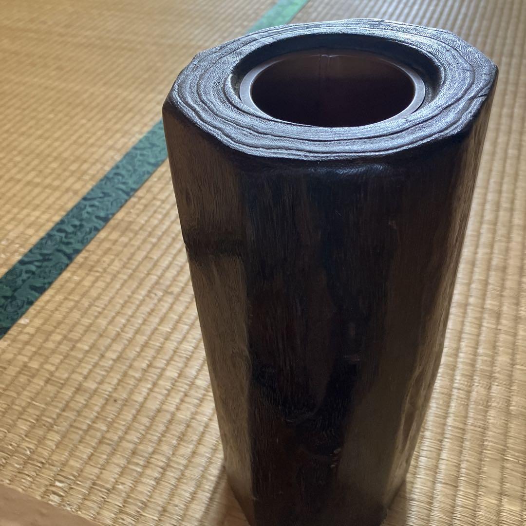 ぞうがん 八角形の木製水指 鳥と葉の装飾