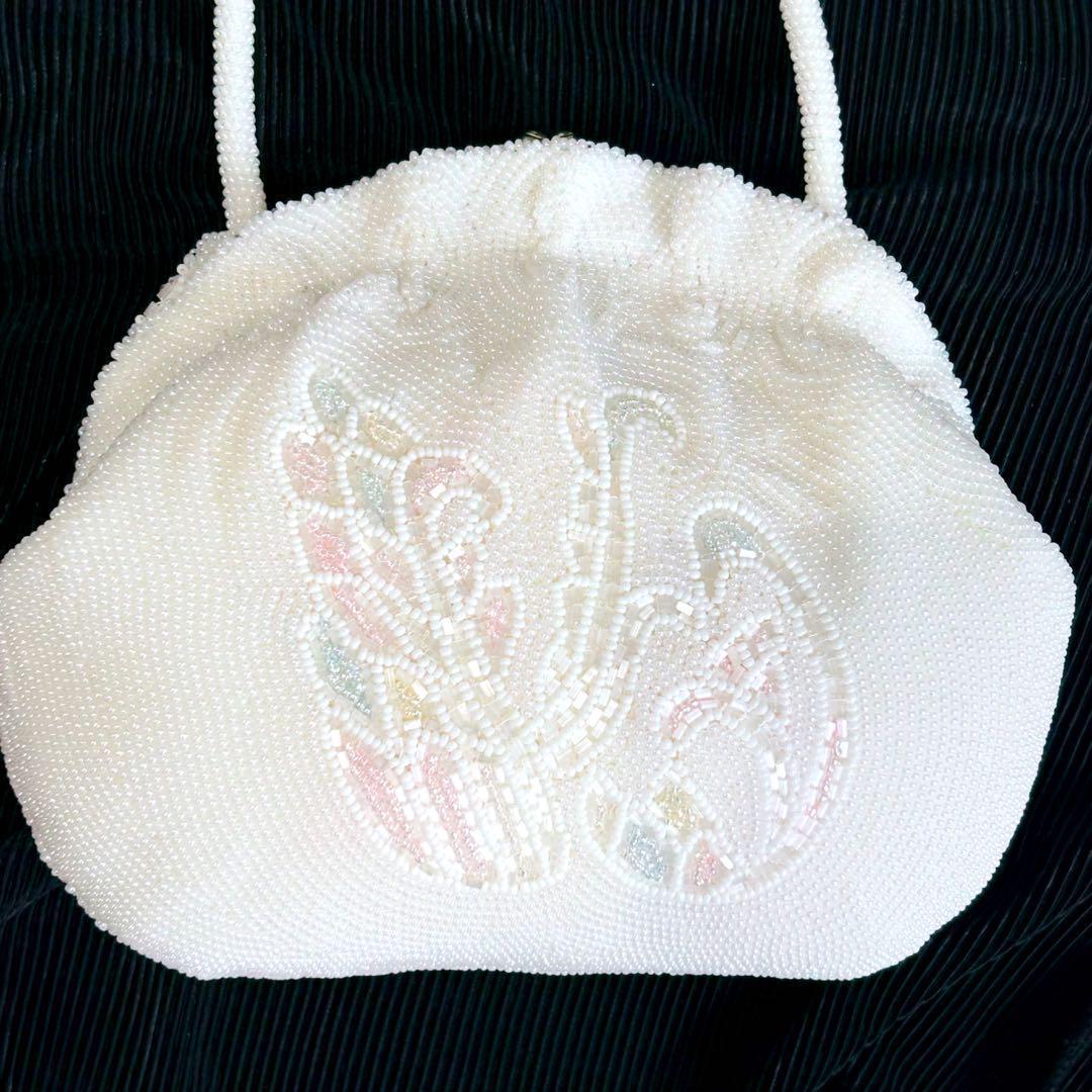 ビーズバッグ ハンドバッグ 手刺繍 和装 レトロ ヴィンテージ 総柄 ホワイト ビーズバッグ ハンドバッグ 手刺繍 和装 レトロ ヴィンテージ 総柄 ホワイト