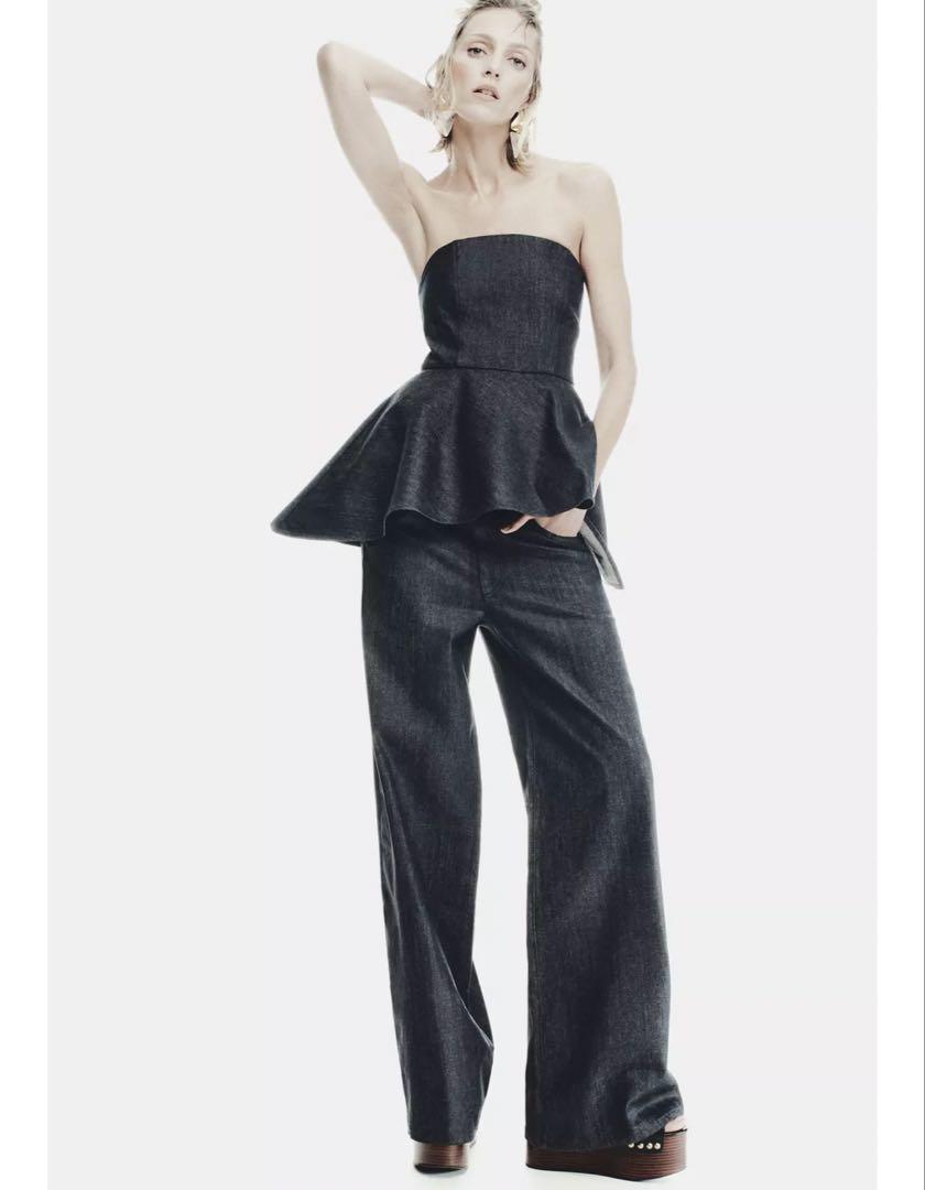 新品未使用 ZARAスタッズ付き ZARA - ZARA スタッズ付き ブラック クロスボディバッグ