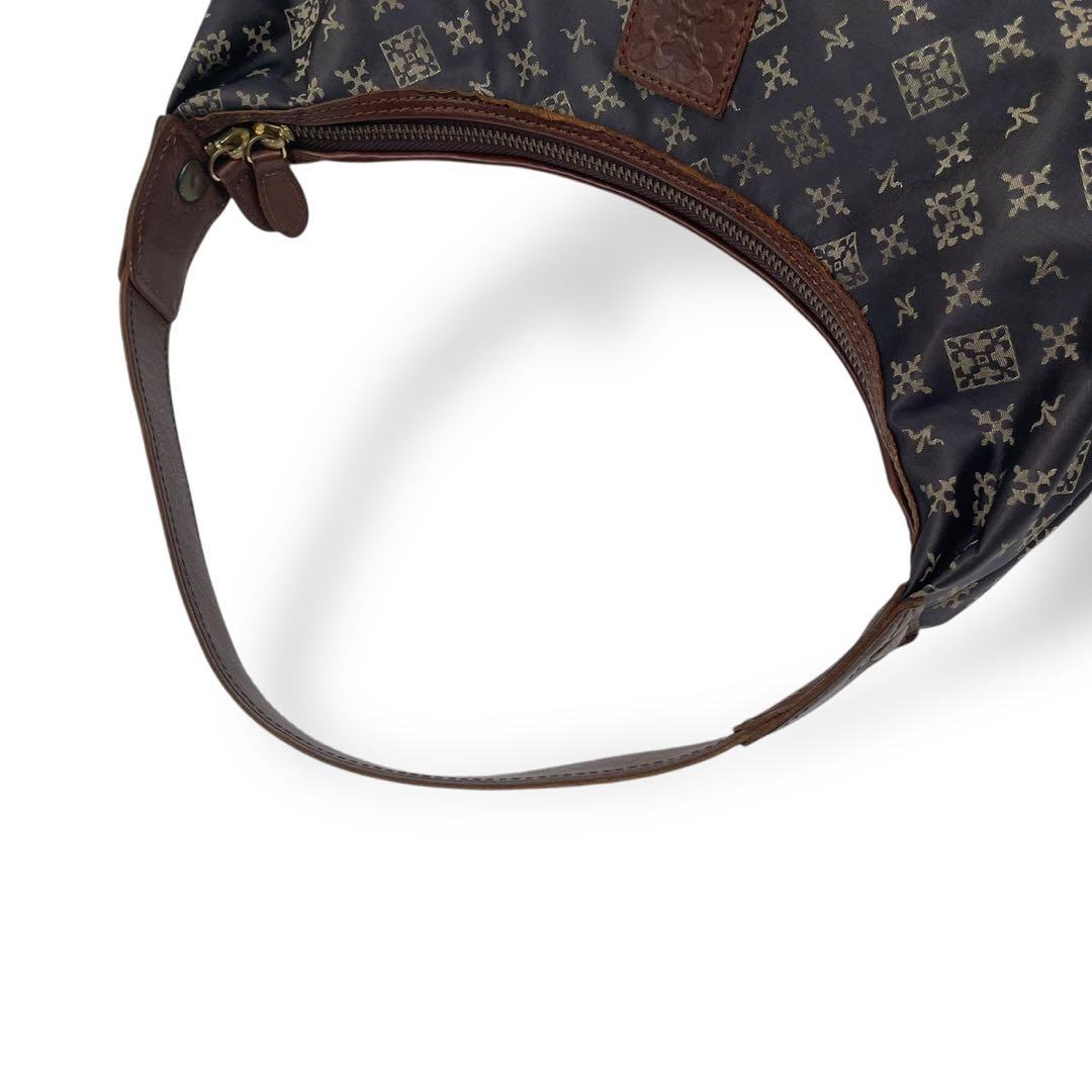 良品 4850 russet ラシット ワンショルダーバッグ ナイロン ブラック 良品 4850 russet ラシット ワンショルダーバッグ ナイロン ブラック