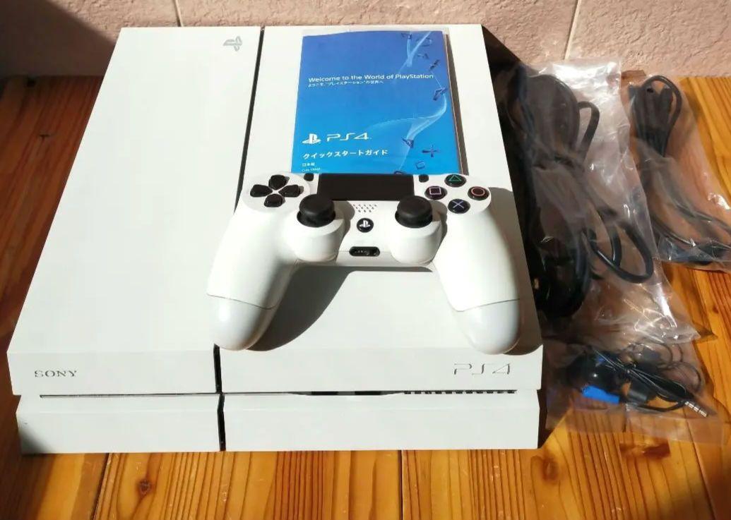 PlayStation®4 本体 グレイシャー・ホワイト 500GB※ジャンク