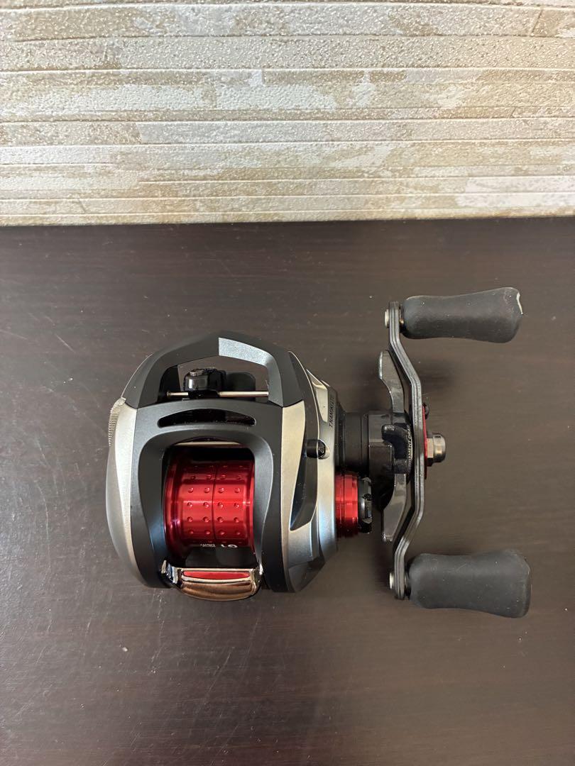 新品未使用　SV LIGHT LTD 8.1R-TN リール