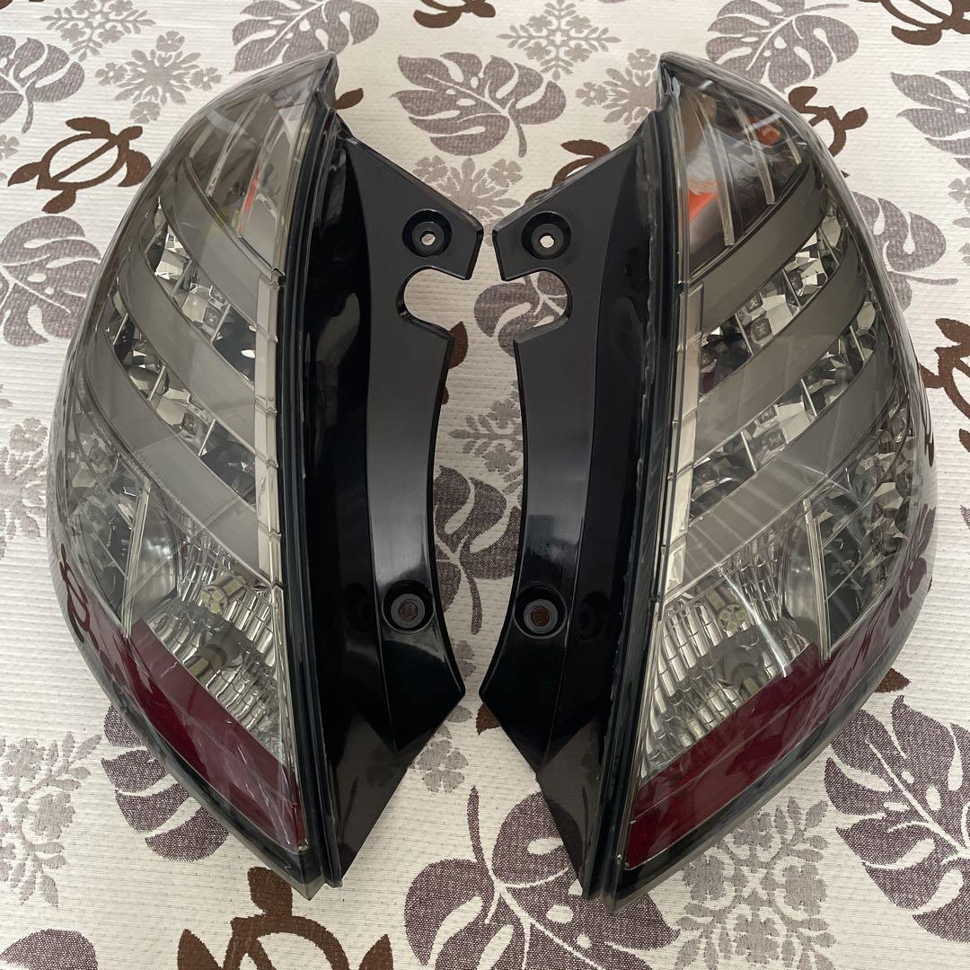 スイフトスポーツzc32s LEDスモークテールライト(左右セット)ジャンク