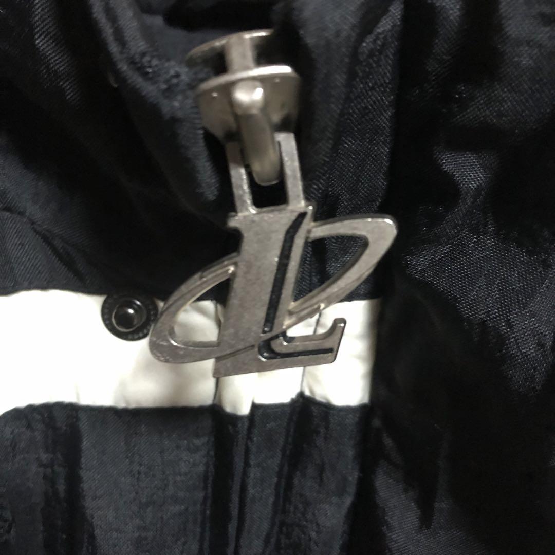1050NFLスティラーズナイロンジャケット中綿刺繍ロゴビッグ 1050NFLスティラーズナイロンジャケット中綿刺繍ロゴビッグ
