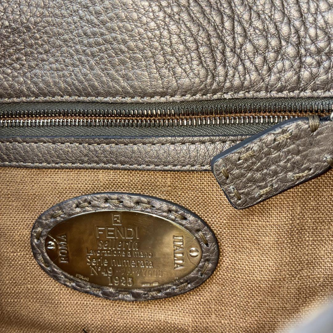 Fendi セシリアハンドバッグ