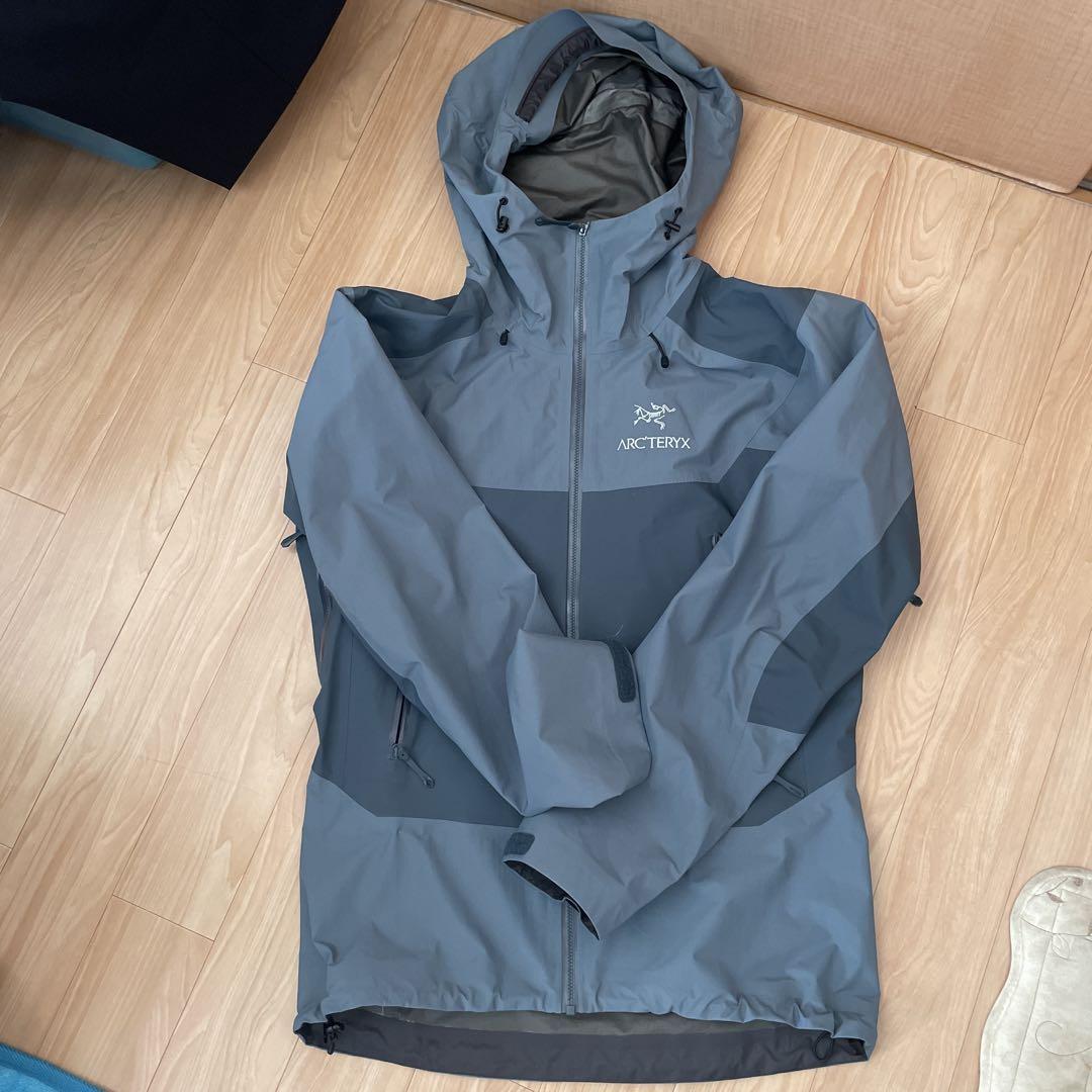arcteryx beta sl hybrid jkt