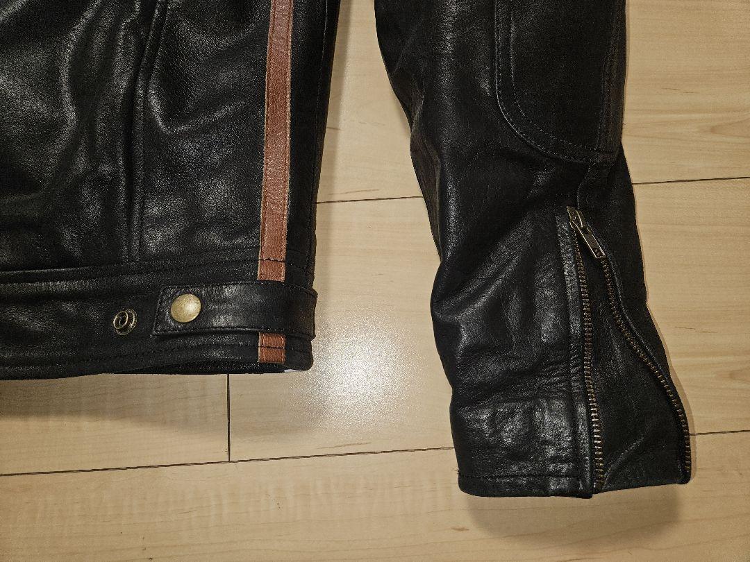 DEGNER レザージャケット、CE規格のプロテクター付