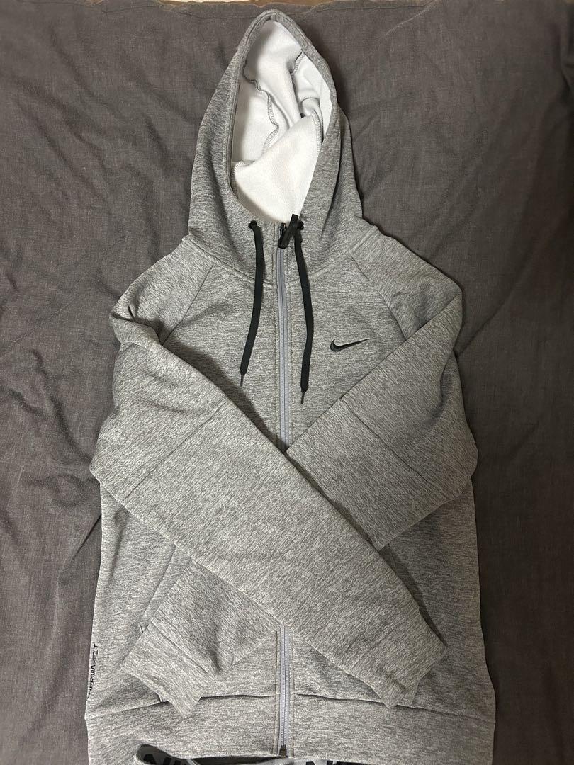 Nike グレー ジャージ上下セット