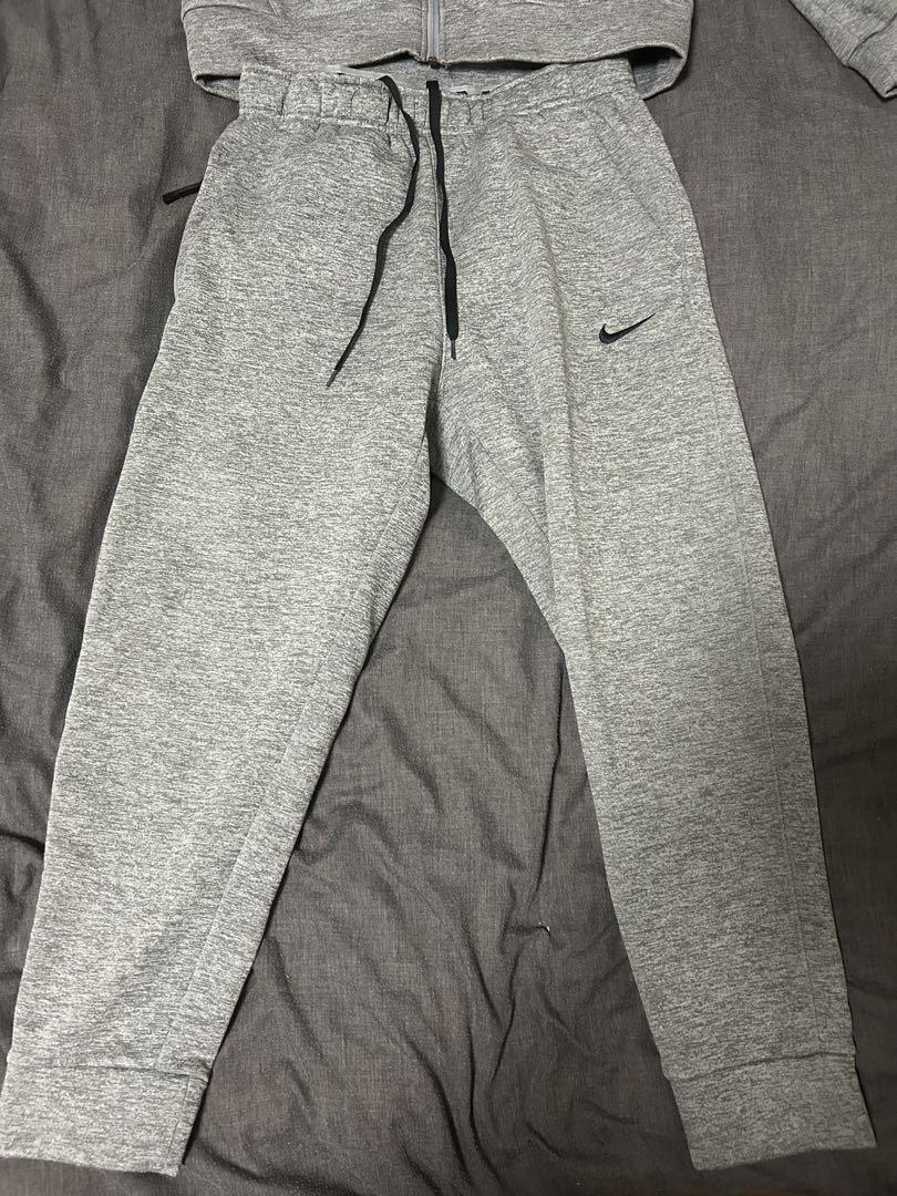 Nike グレー ジャージ上下セット