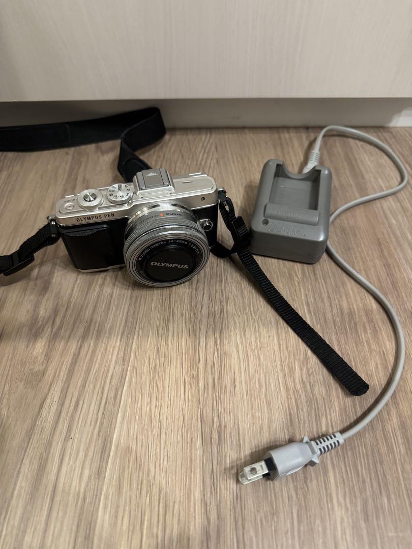OLYMPUS PEN E-PL7ミラーレス一眼 シルバー/ブラック
