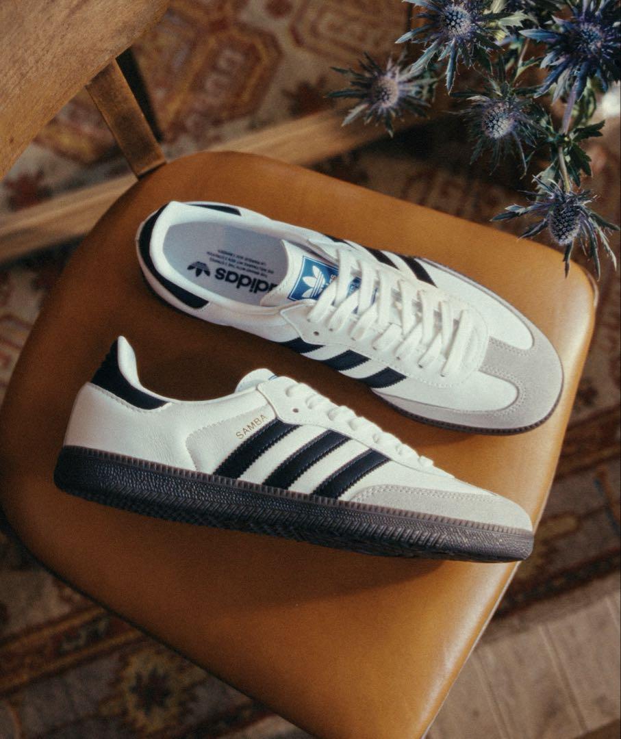 adidas Originals SAMBA サンバ スニーカー　24.5 白
