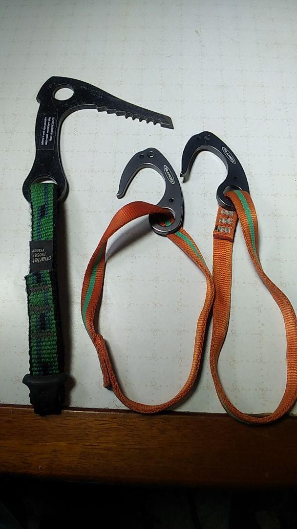 ペツル　アイスピトン　他フック2