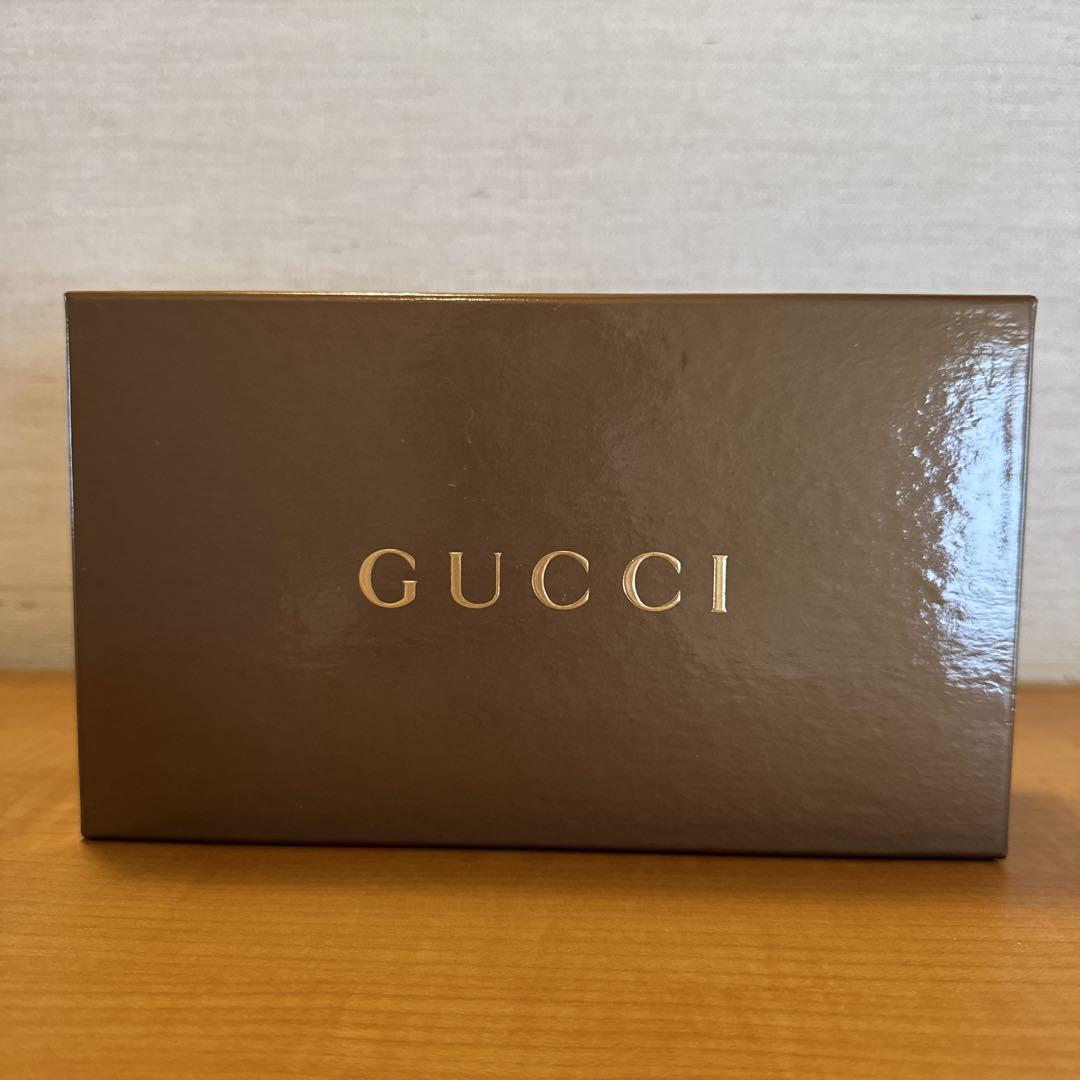 Gucci GGパターン 二つ折り財布 - メルカリ