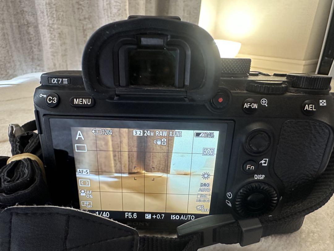 SONY α7III（ILCE-7M3）ズームレンズキット