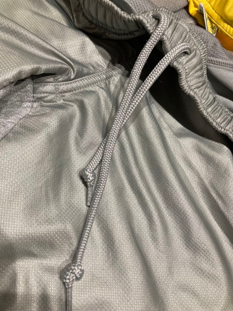 アスレタ 上下 ジャージ L メンズ グレー イエロー - メルカリ