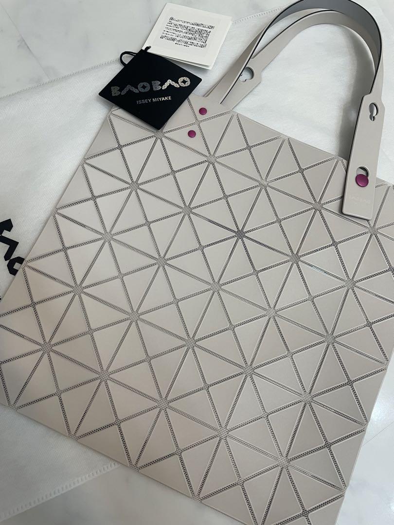 バッグ BAO BAO ISSEY MIYAKE LUCENT ONE-TONE