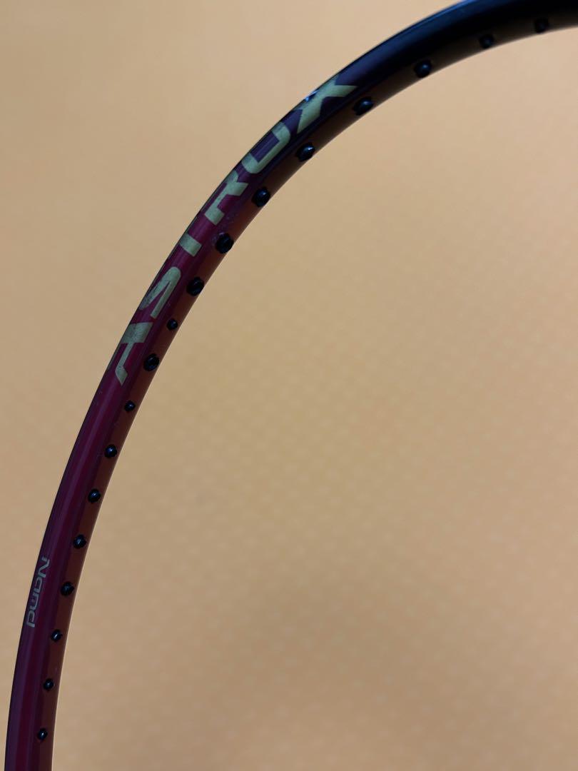♠ YONEX