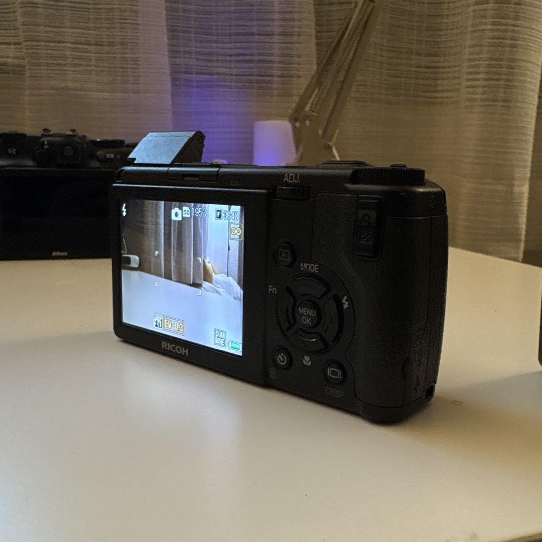 RICOH GR DIGITAL II GRデジタル2