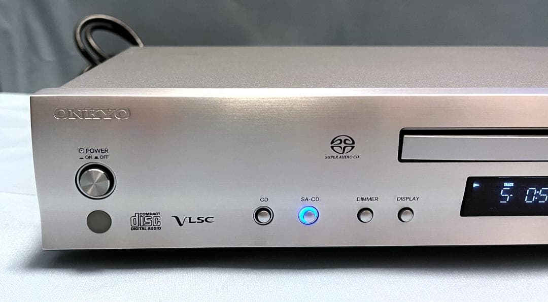 【動作OK!! 】SACD/CDプレイヤー ONKYO オンキョー C-S5VL 【動作OK!! 】SACD/CDプレイヤー ONKYO オンキョー C-S5VL