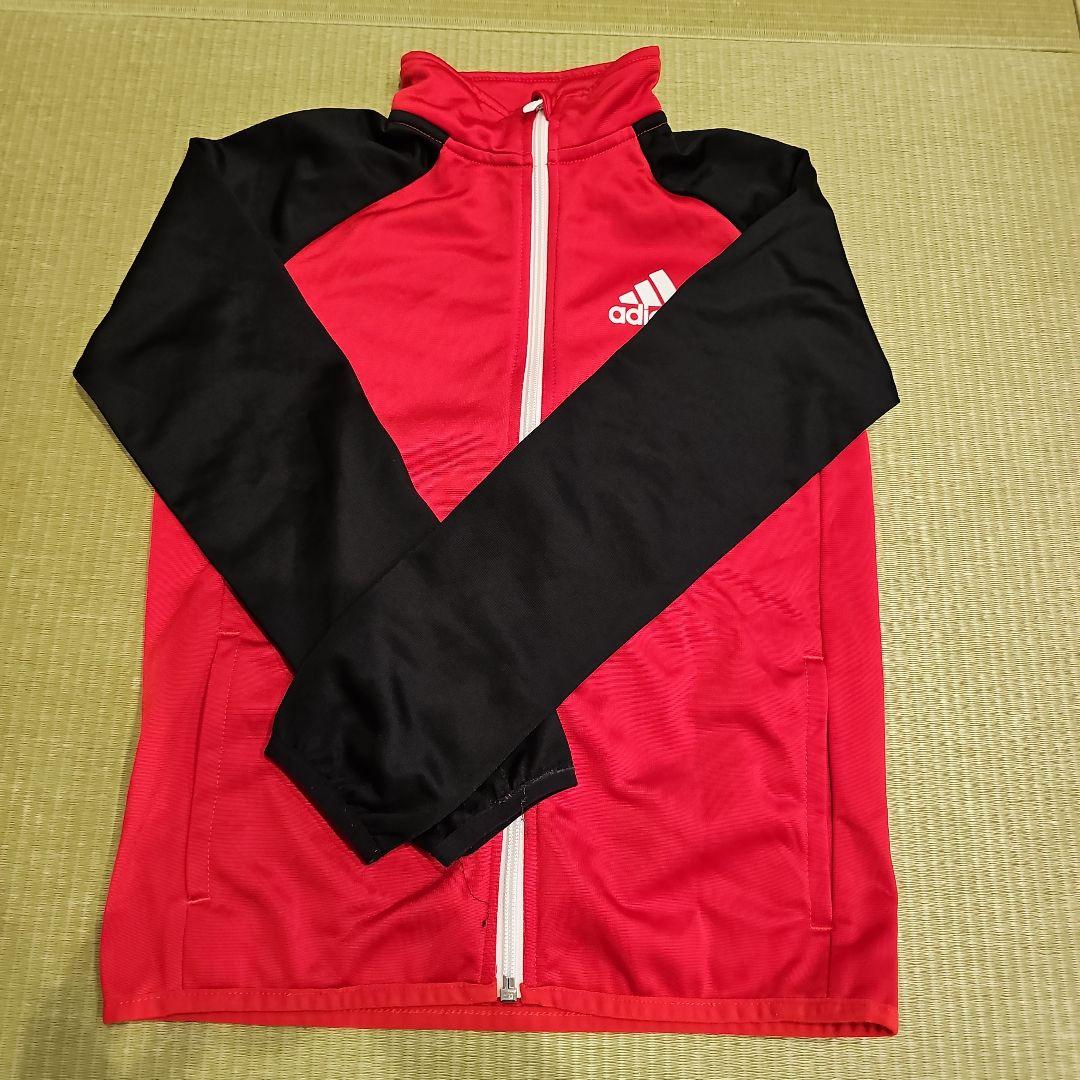 ★ adidas ★新品未使用★ レッド ジャージジャケット L アディダス トラックジャケット レッド メンズ L 刺繍ロゴ