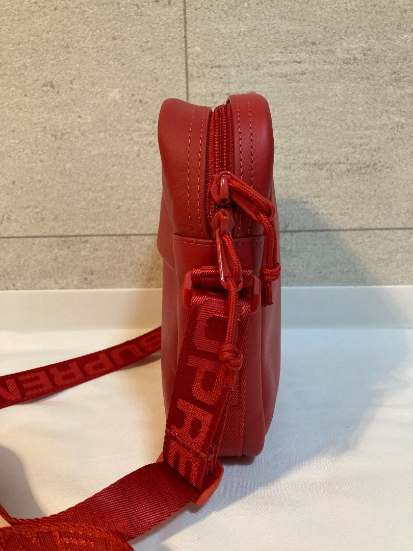Supreme ショルダーバック　クロスボディ　レザー　レッド