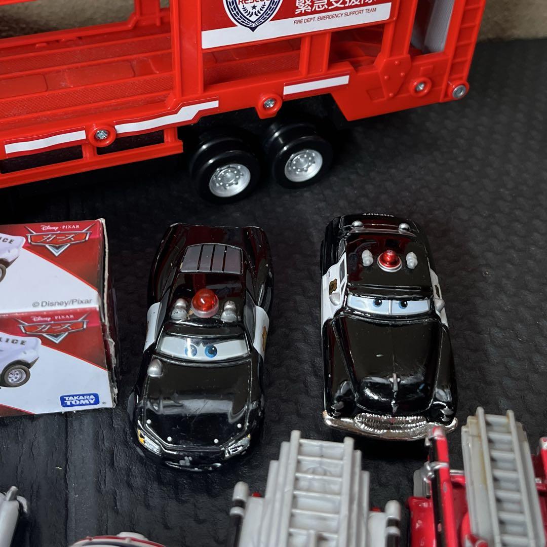 【まとめ売り】トミカカーズ　ポリス　レスキューセット　希少　お得【116】 まとめ売り】トミカカーズ ポリス レスキューセット 希少 お得