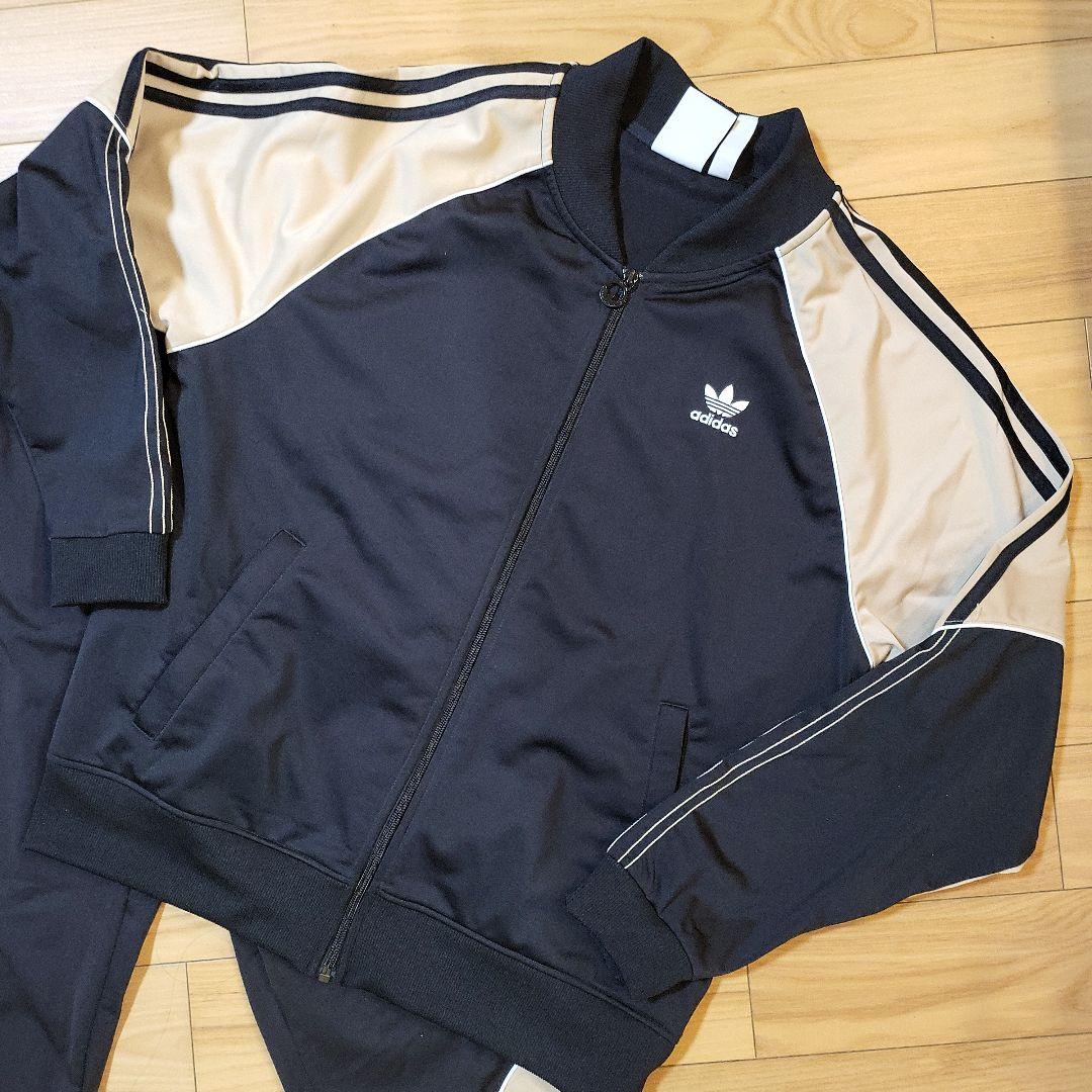 専用  adidas レギュラーフィットジャージ 上下 アディダスオリジナルス