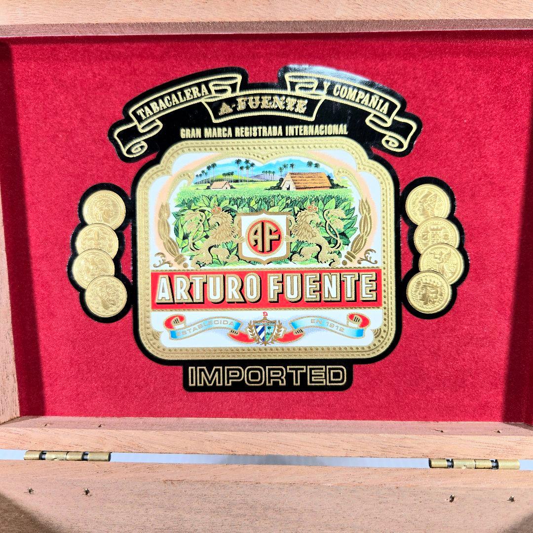 【レア】アルトゥーロフエンテ 葉巻入れウッドボックス レトロ　木箱 小物入れ