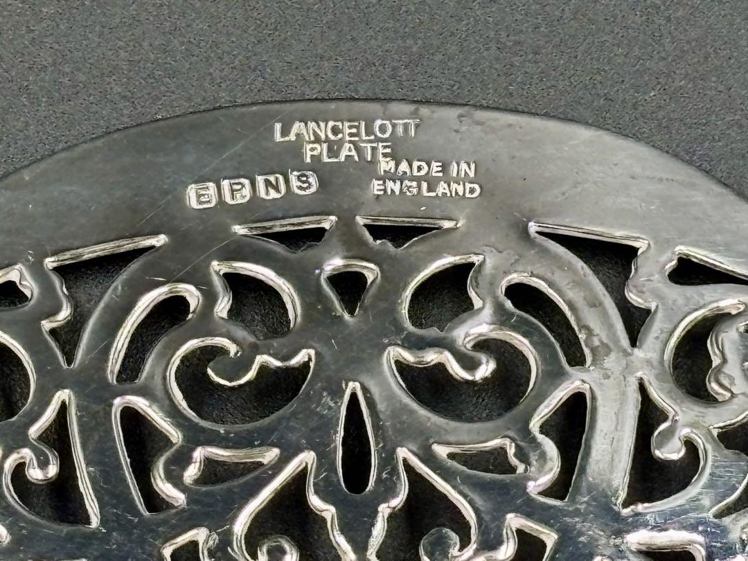 英国アンティーク LANCELOTT PLATE シルバープレート コンポート