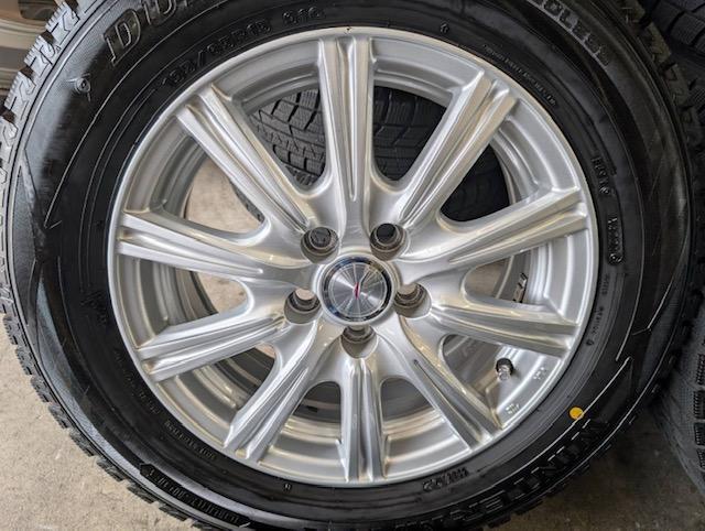 トシ様　カローラスポーツ　プリウスなど 　スタッドレスセット　195/65Ｒ15