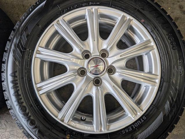 トシ様　カローラスポーツ　プリウスなど 　スタッドレスセット　195/65Ｒ15