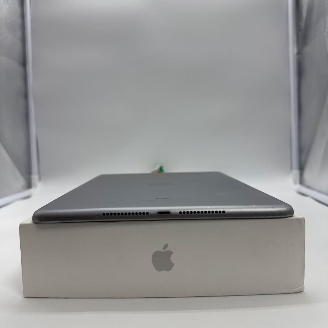 iPad 第6世代 128GB Wi-Fi